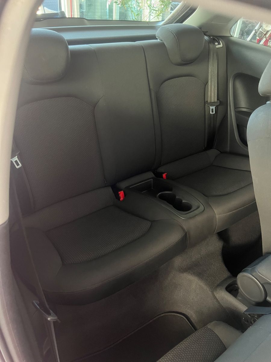 Fahrzeugabbildung Audi A1 attraction * Sitzheizung *