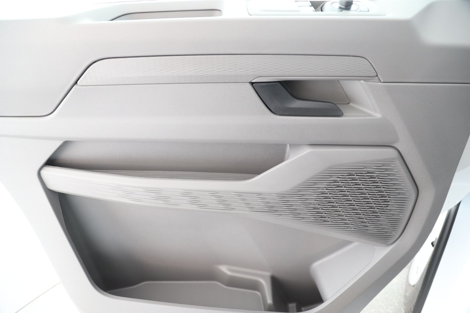 Volkswagen T7 Caravelle - Bild 15