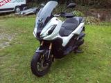 Honda ADV 350   MATT PEARL COOL WITHE - HONDA ADV350