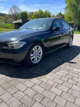 BMW 318i e90