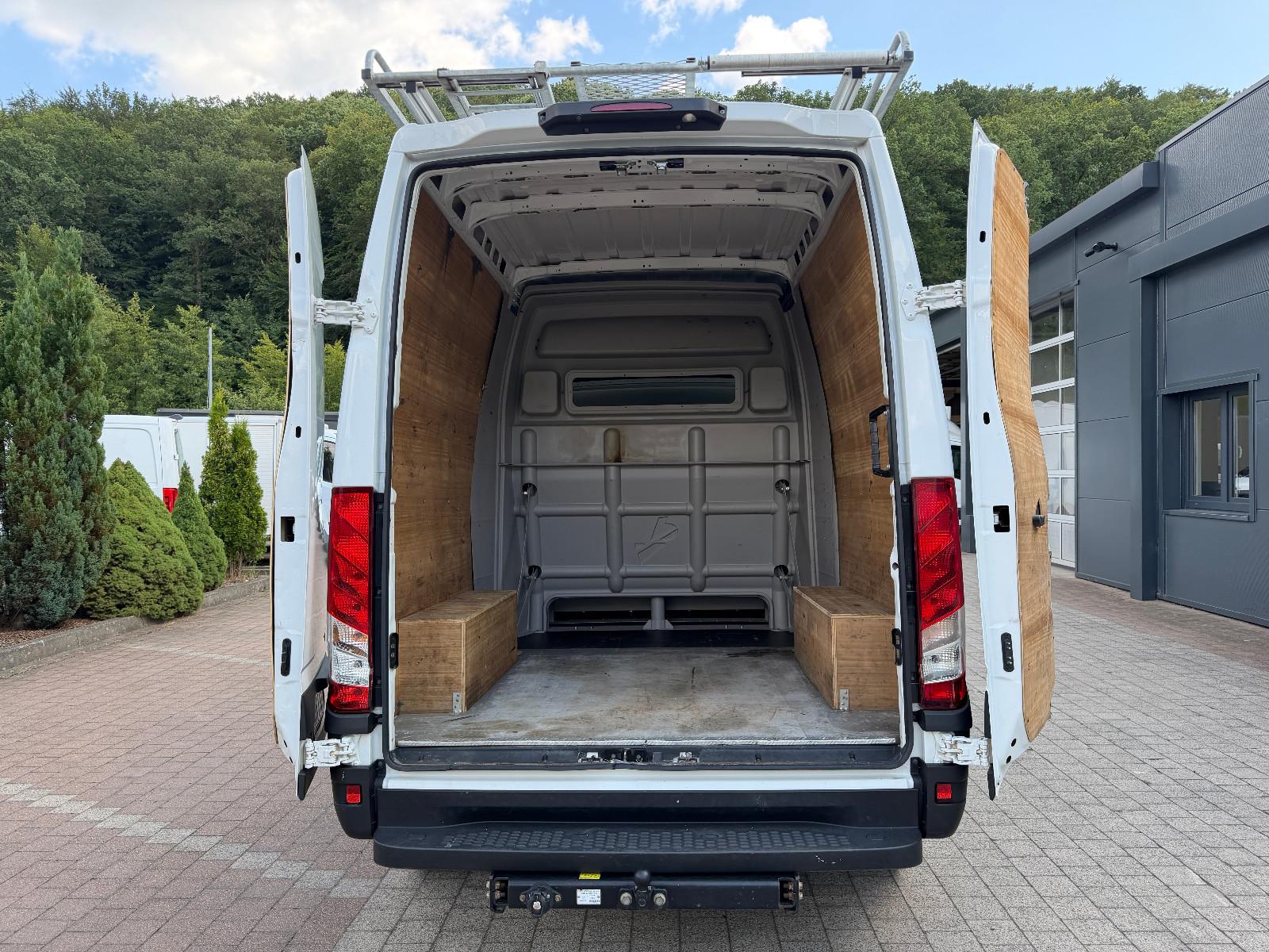 Iveco Daily 3,0L Diesel 35S18 Kasten Mixto *AHK3,5t*