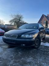 Volvo V70 2.4 // 7 Sitzer - Volvo V70 7-Sitzer