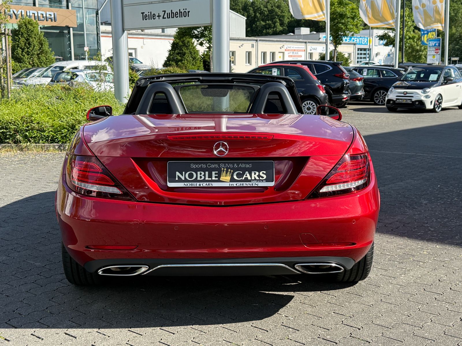 Fahrzeugabbildung Mercedes-Benz SLC 300 AIRSCARF LED NAVI SHZ