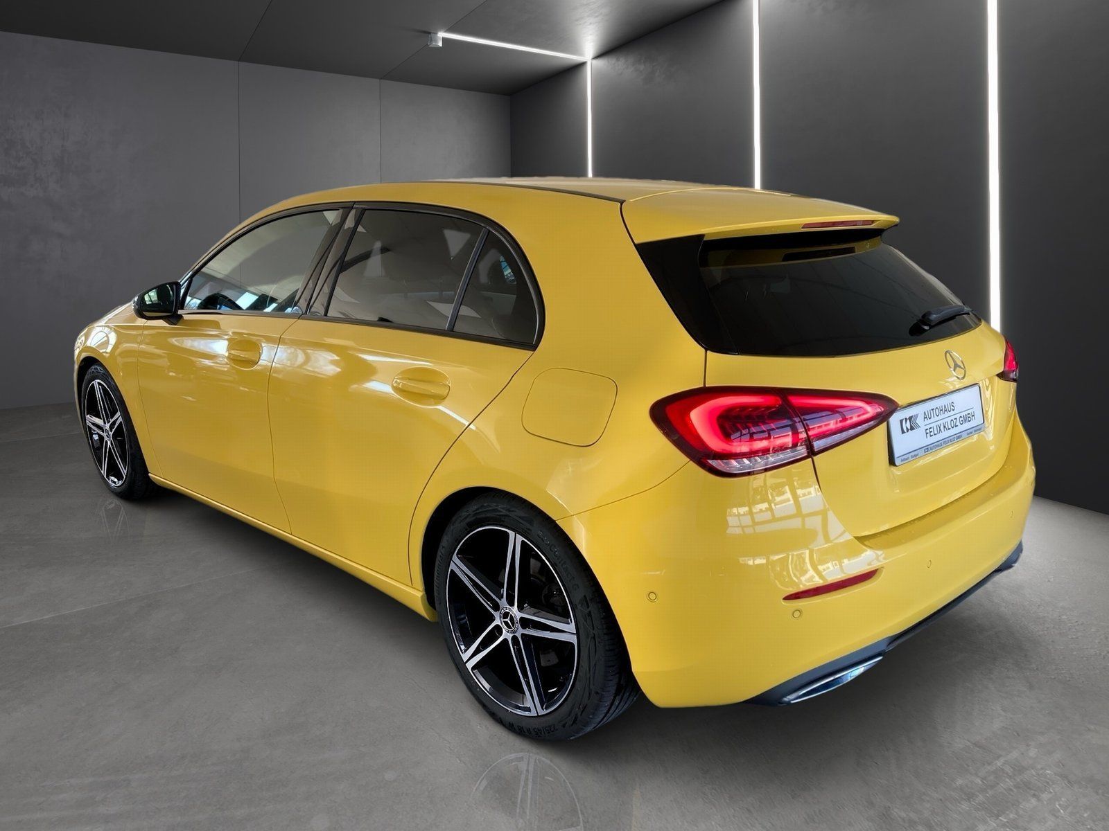 Fahrzeugabbildung Mercedes-Benz A 220 4M Progressive*Standheiz*Distronic*Kamera*
