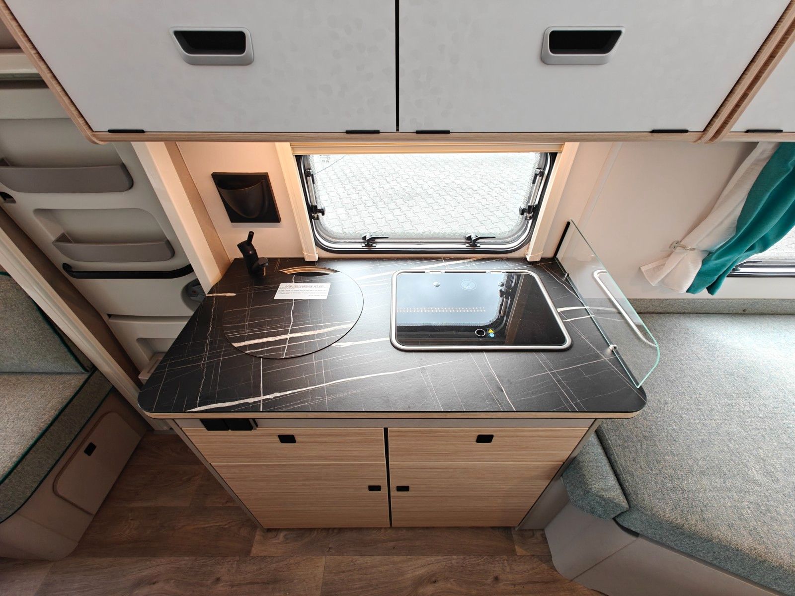 Fahrzeugabbildung HYMER / ERIBA / HYMERCAR Touring 642 Urban - JETZT 5.012€ SPAREN !