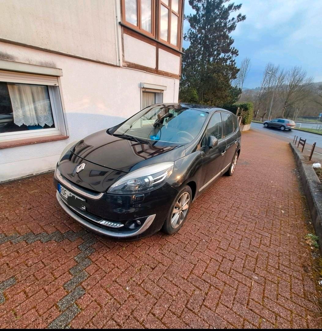 Renault Megane 2012 — interior