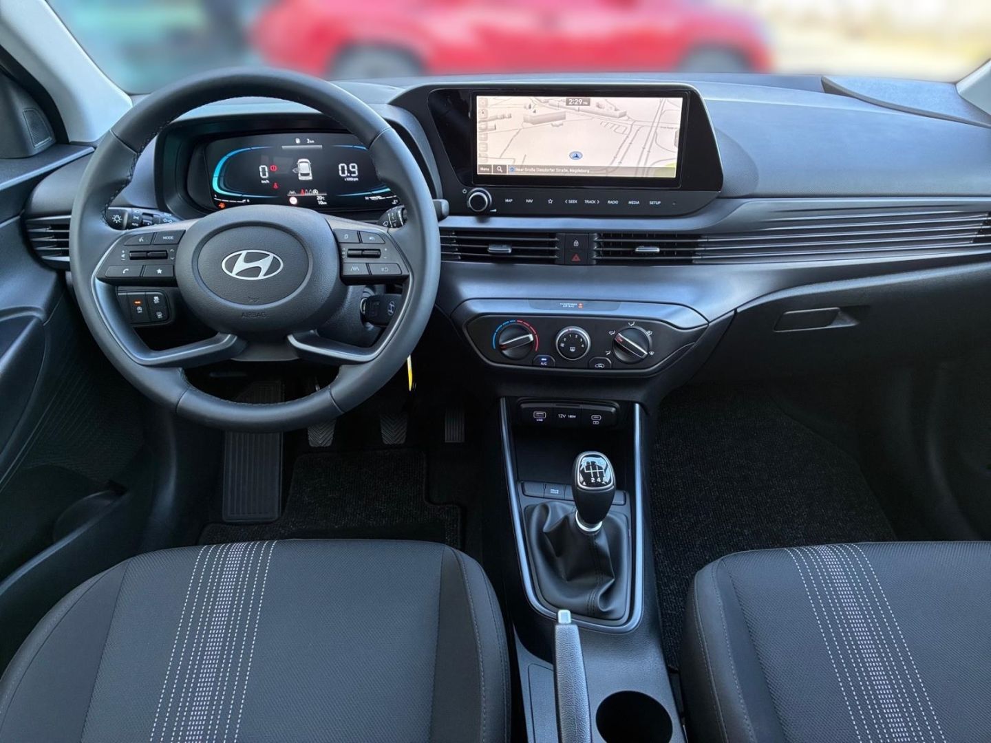 Hyundai i20 - Bild 11