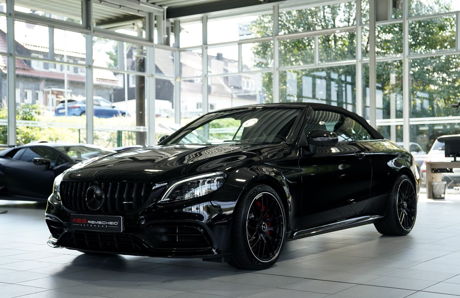 Mercedes Benz C 63 Amg