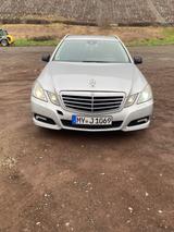 Mercedes-Benz 220 - Mercedes-Benz 220 aus 2009