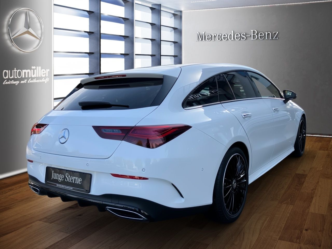 Fahrzeugabbildung Mercedes-Benz CLA 250 4M SB AMG Pano+Night+Burmester+Totw+Ambi