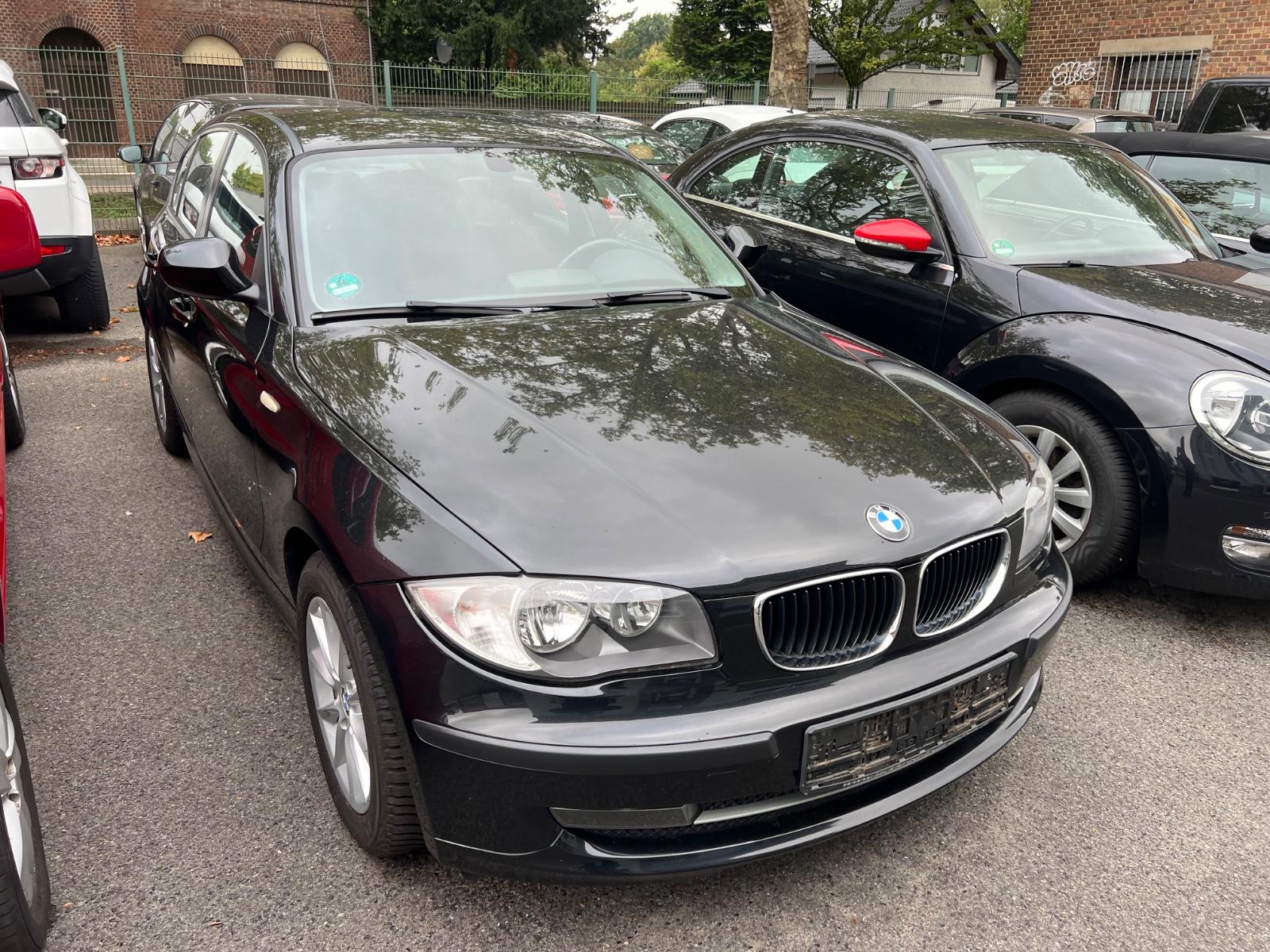 BMW 116 1 Limousine 116 d"Klimaaut."Navi"5-türig"1.H