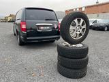 Chrysler Grand Voyager 7 Sitzer 2.8 CRD Automatik - Chrysler Grand Voyager: Crd