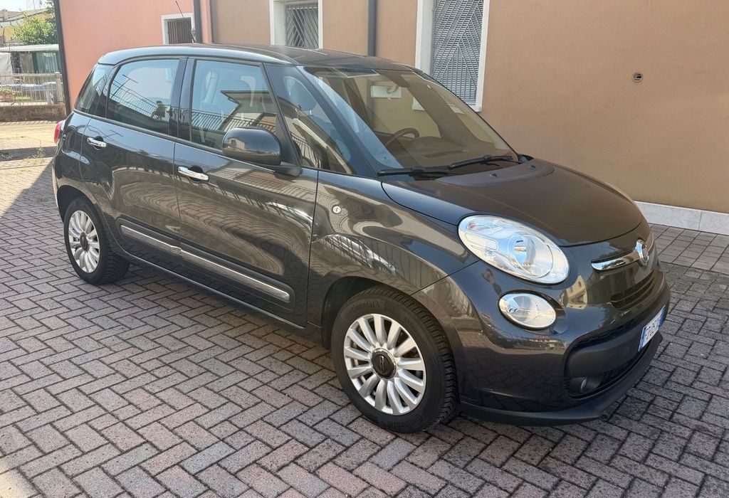 Image of Fiat 500L