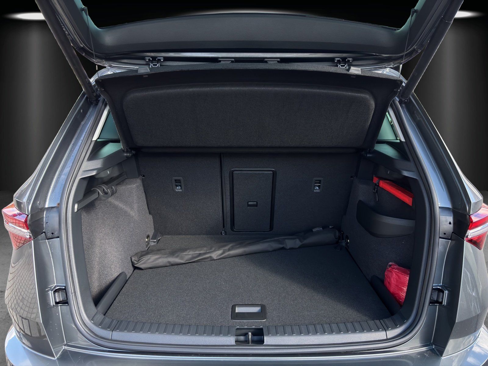 Fahrzeugabbildung SKODA Karoq Balance 1,5 TSI 110 kW DSG AHK/MATRIX/LED