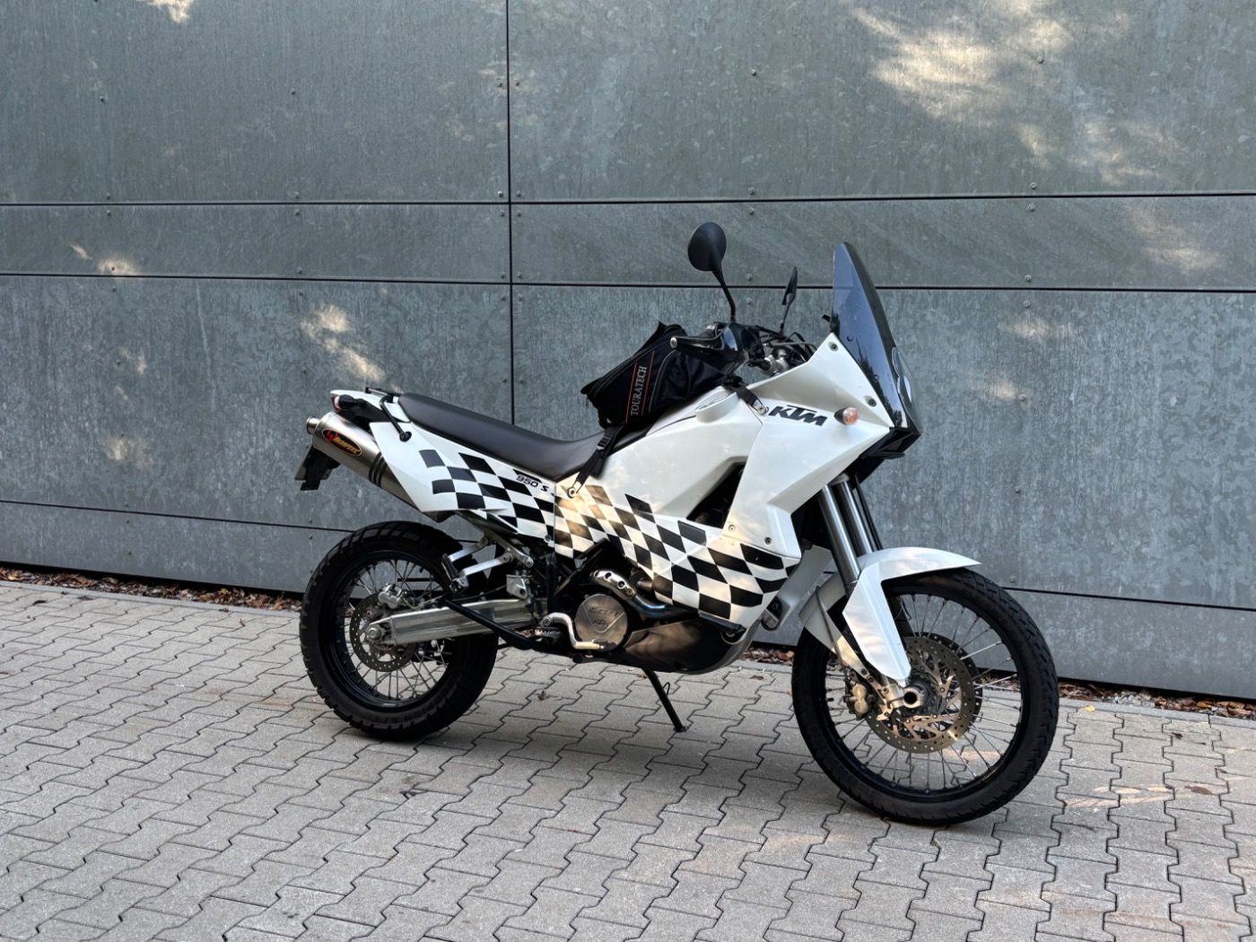 Fahrzeugabbildung KTM 950 ADVENTURE S