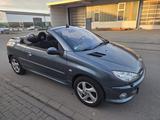Peugeot 206 Cabriolet CC JBL  TÜV & SERVICE NEU - Peugeot 206 JBL mit Benzin-Antrieb