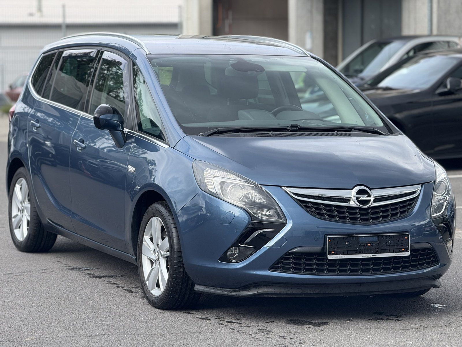 Fahrzeugabbildung Opel Zafira Tourer 1.6 SIDI Turbo Innovation