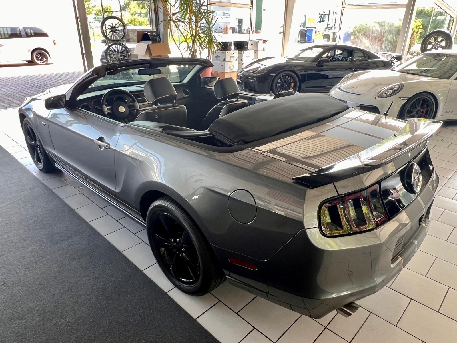 Ford Mustang  3,7 Cabrio Automatik Xenon