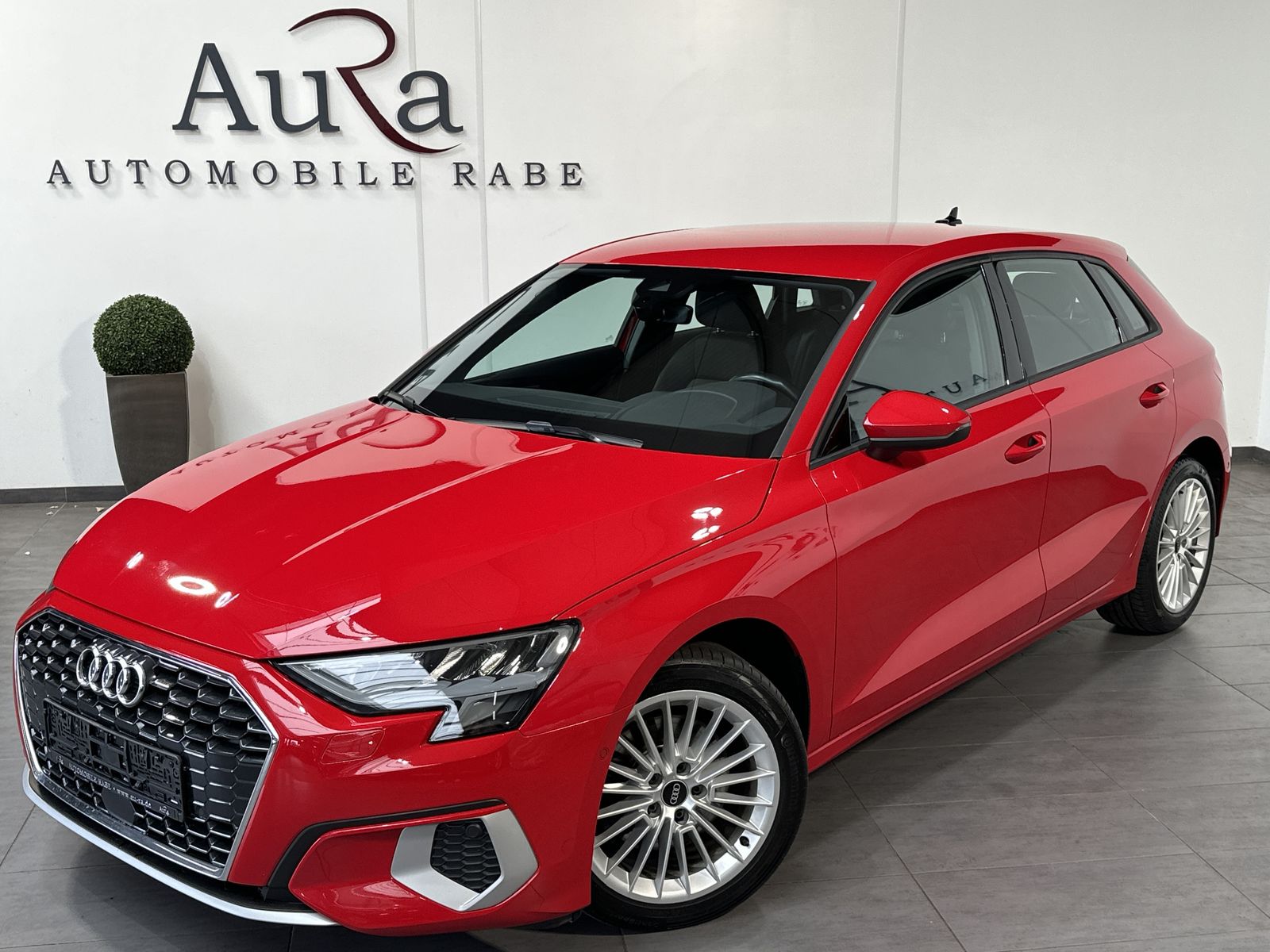 Fahrzeugabbildung Audi A3 SpB 35 TDI advanced NAV+LED+PARKLENKASSISTENT