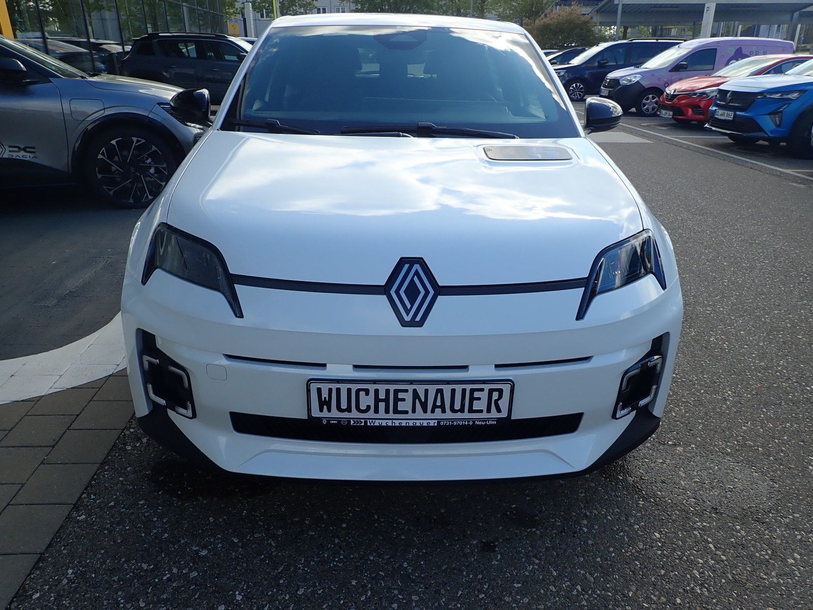 Fahrzeugabbildung Renault R 5 E-Tech elektrisch Evolution 150 Comfort Rang