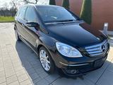 Mercedes-Benz B 200 Turbo Service Neu*Shz*Navi*Tempomat*TOP - Mercedes-Benz B-Class: Taxi