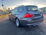 BMW 320 Baureihe 3 Touring 320d Automatik - BMW 3er Reihe aus 2009: Kombi