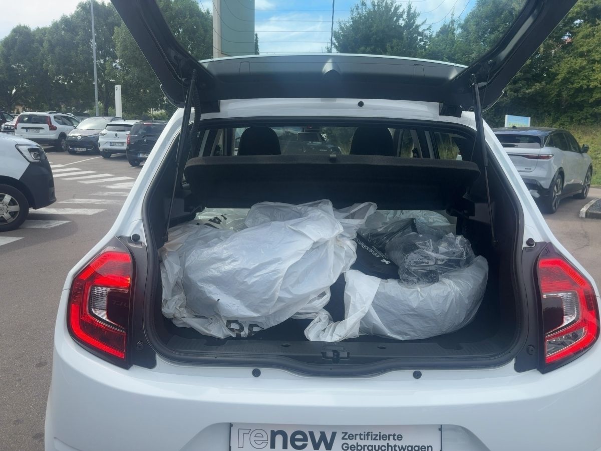 Fahrzeugabbildung Renault Twingo E-TECH 100% el. ZEN ABS Fahrerairbag ESP