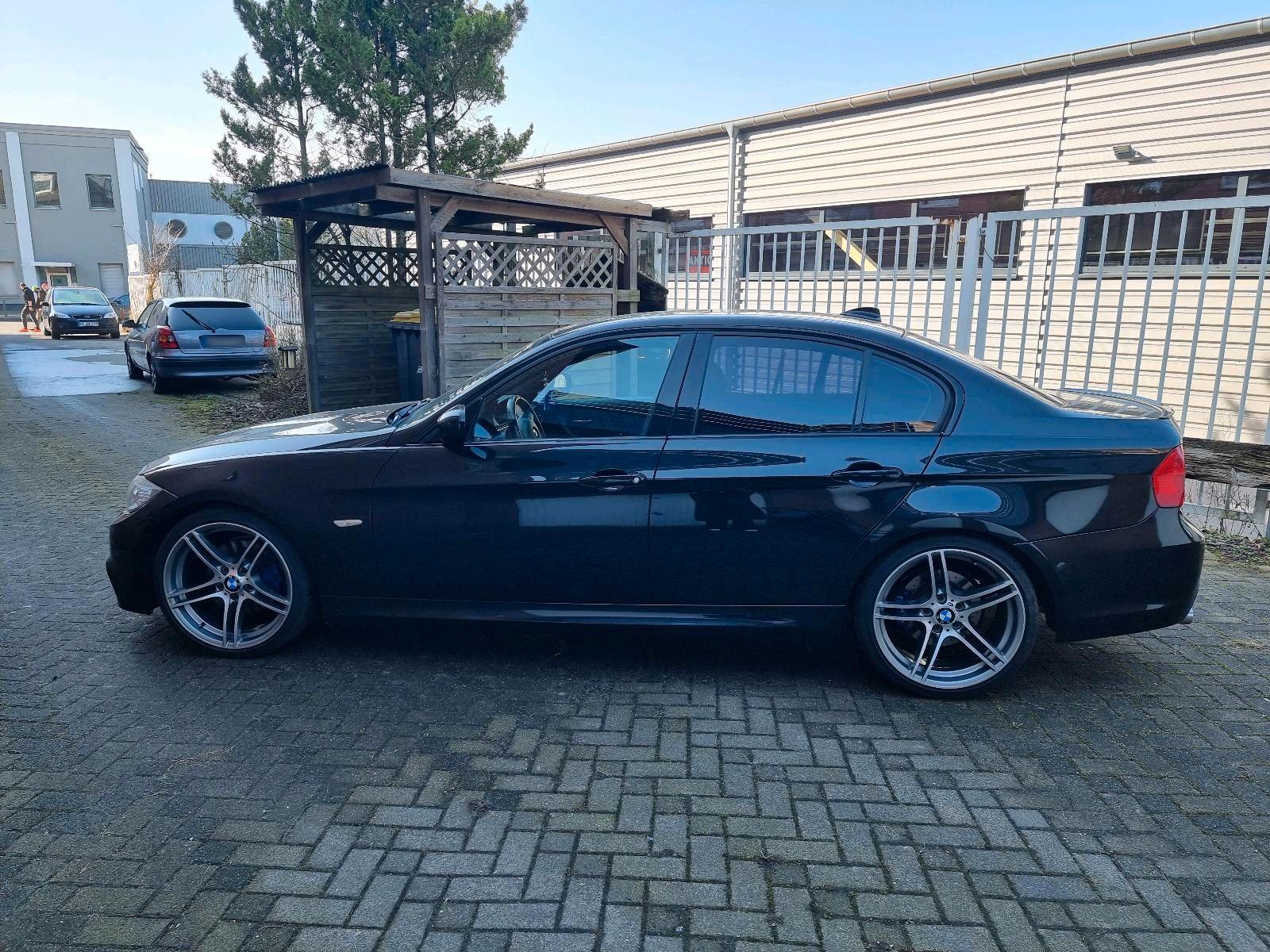 BMW 325