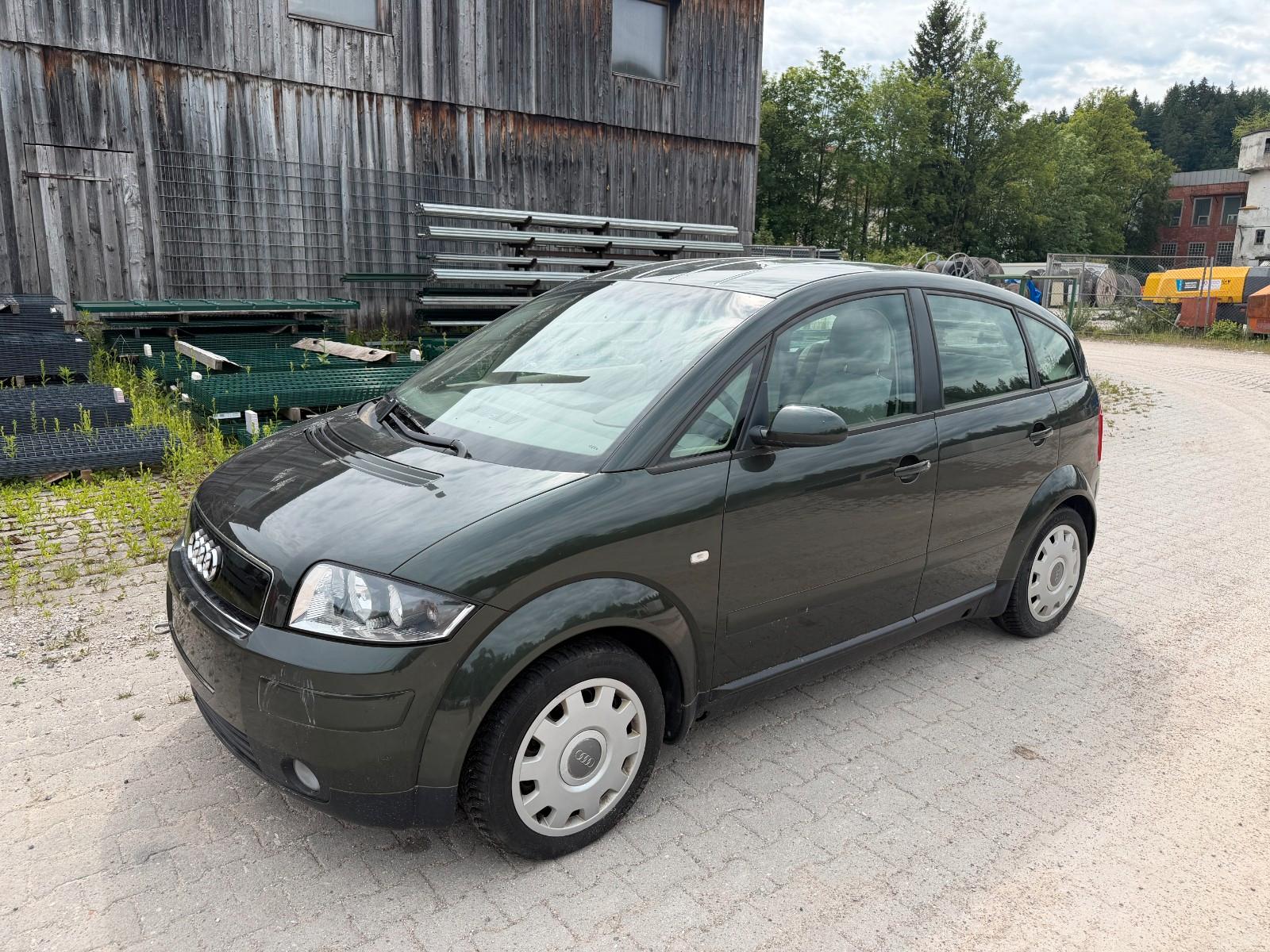 Audi A2 1.4, KLIMATRONIC!!!