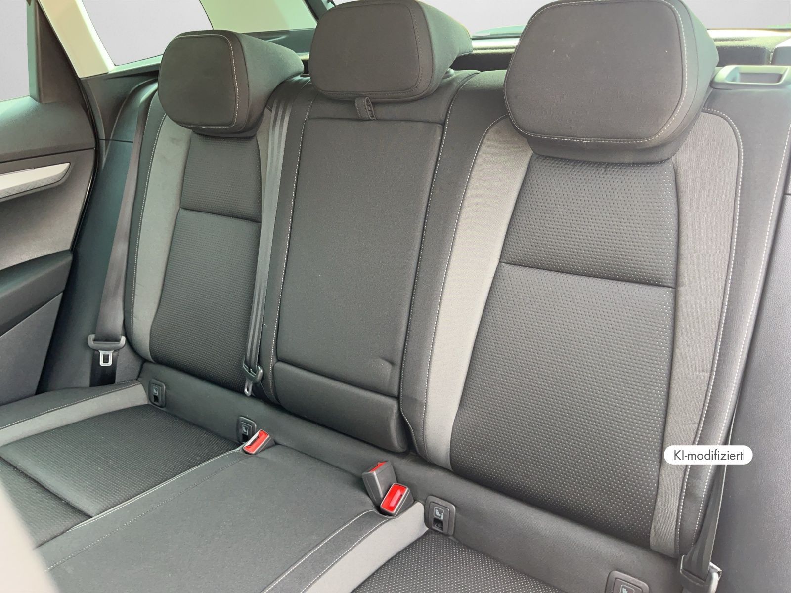 Skoda Karoq - Bild 15