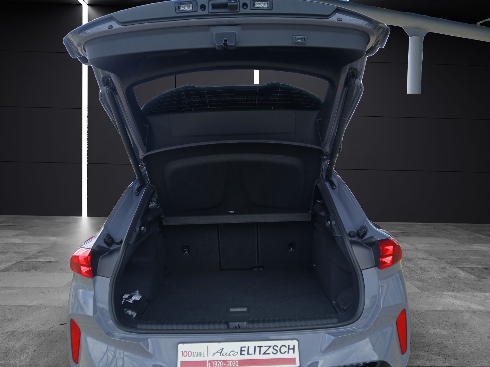 Fahrzeugabbildung CUPRA Terramar VZ 2.0TSI 4Drive Matrix Pano Akebono HU