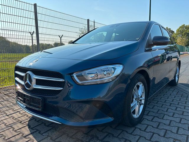 MERCEDES-BENZ Mercedes-Benz B180