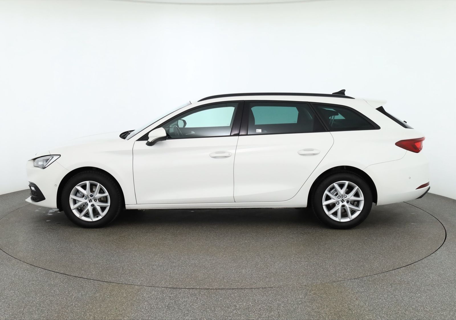 Seat Leon ST 2.0 TDI Style LED Navi ACC Kamera DAB imagem 2