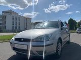 Ford Focus 2,0 Viva*AUTOMATIK*TÜV+AU 05.2027 - Ford Focus aus 2004: Kombi