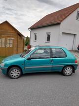 Peugeot 106 1.0 Long Beach Long Beach - Peugeot 106 mit Benzin-Antrieb: Limousine, Schaltgetriebe