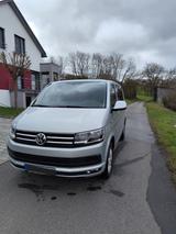 Volkswagen T6 Multivan mit Campingzubehör inklusive - : Van, Camping
