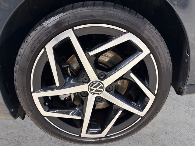 Golf VIII Variant 2.0 TSI DSG STYLE MATRIX LED+P