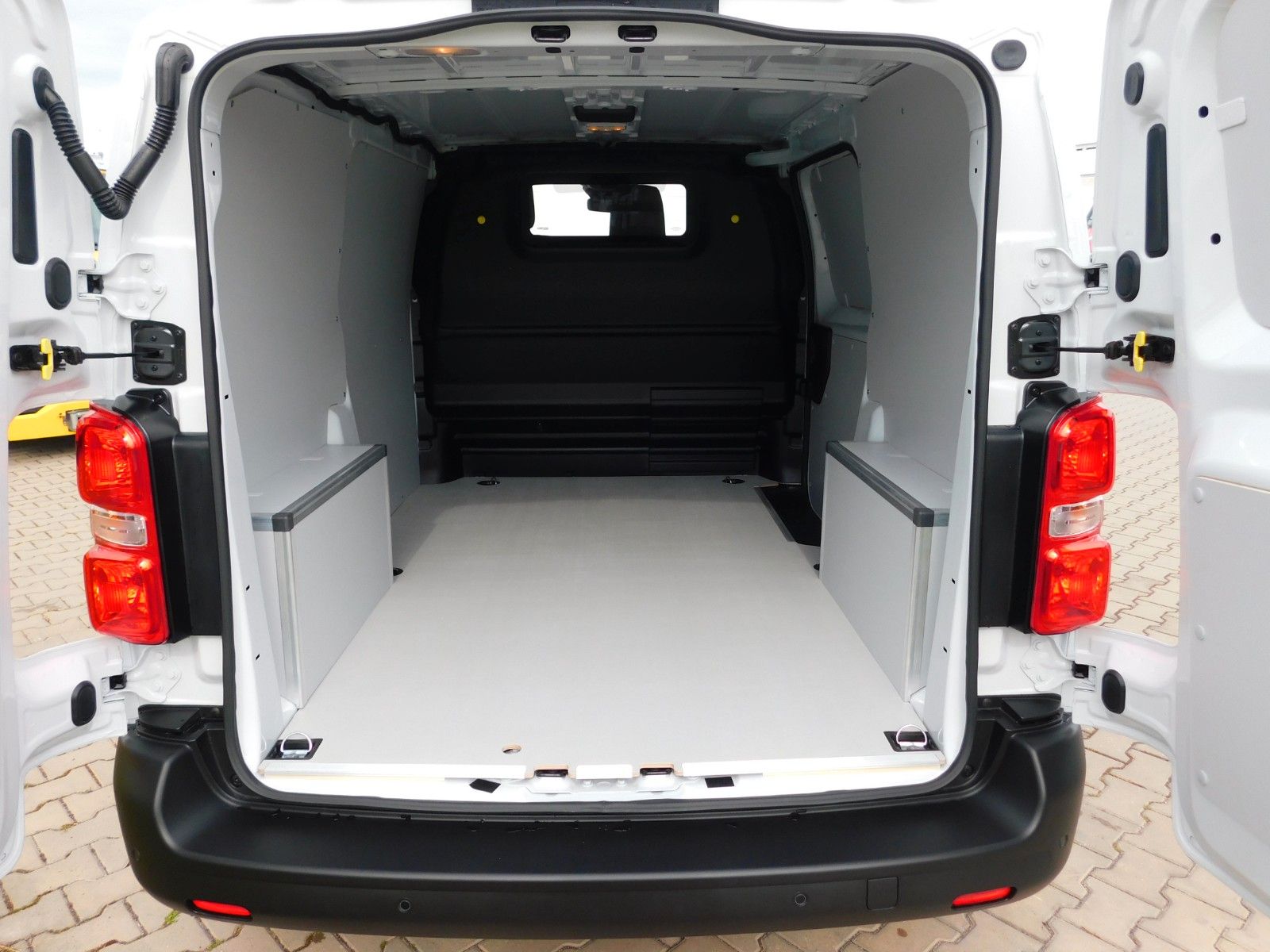 Fahrzeugabbildung Fiat Scudo M