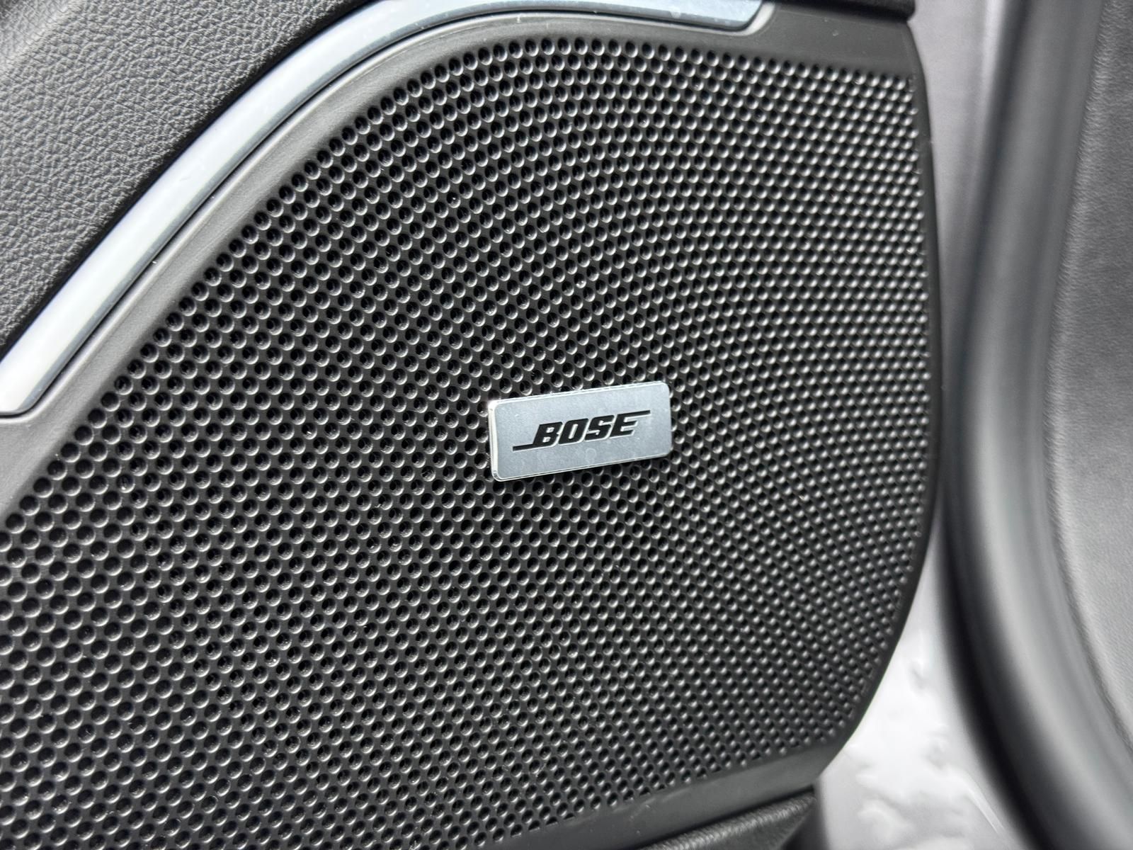 Fahrzeugabbildung Renault LIMITED BLUE dCi 200 EDC/ACC/BOSE/AHK/MASSAGE/DA