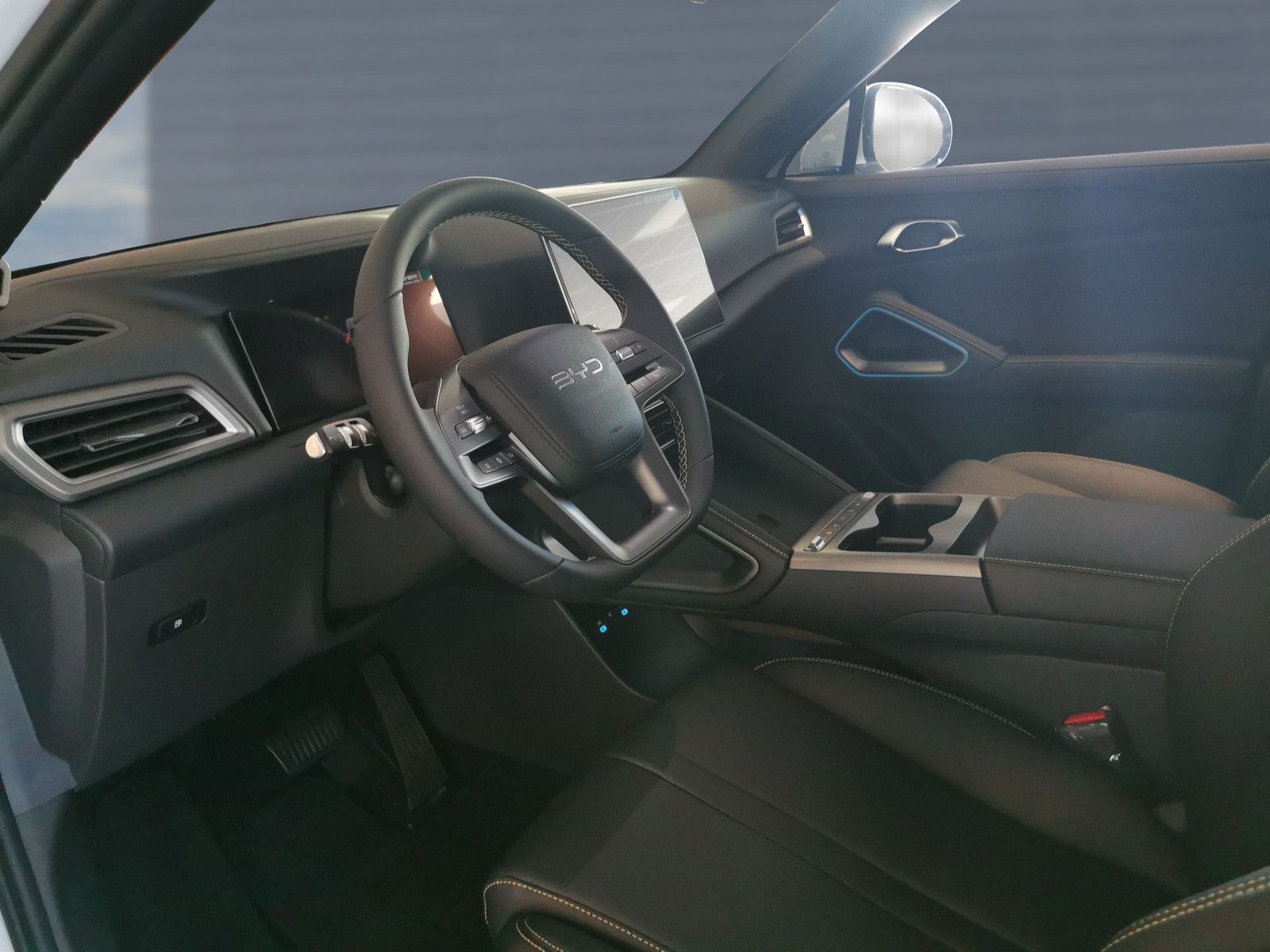 BYD ATTO 2