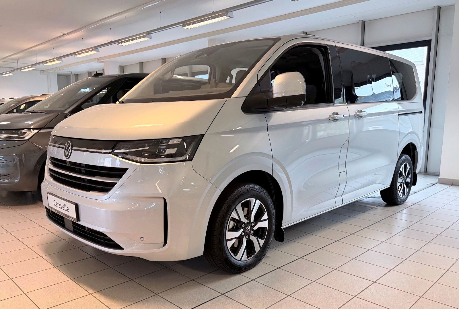 Volkswagen T7 Caravelle Style  LED MATRIX Standheizung...