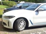 BMW i4 eDrive35 - Frunk, Glasdach, Abst.temp., Eiche - gebrauchte BMW i4 aus dem Jahr 2023
