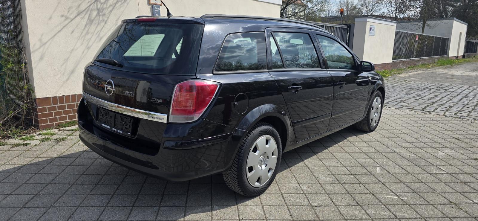 Opel Astra H Caravan Edition