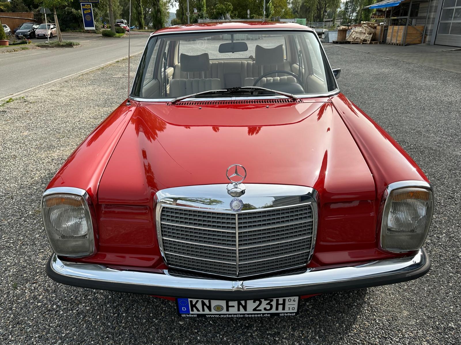Mercedes-Benz 220/8  W 115 H-Kennzeichen