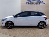 Hyundai i20 1.0 T-GDI Intro Ed. Mid-Hybrid   LED/Navi/Ka - Hyundai i20: Schwarz