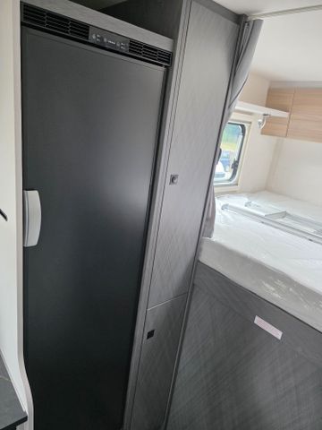 Etrusco A 6.9 DB 140 PS MT | Alkoven