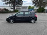 Renault Scenic Confort Authentique 1.6 16V - Renault Scenic: Authentique