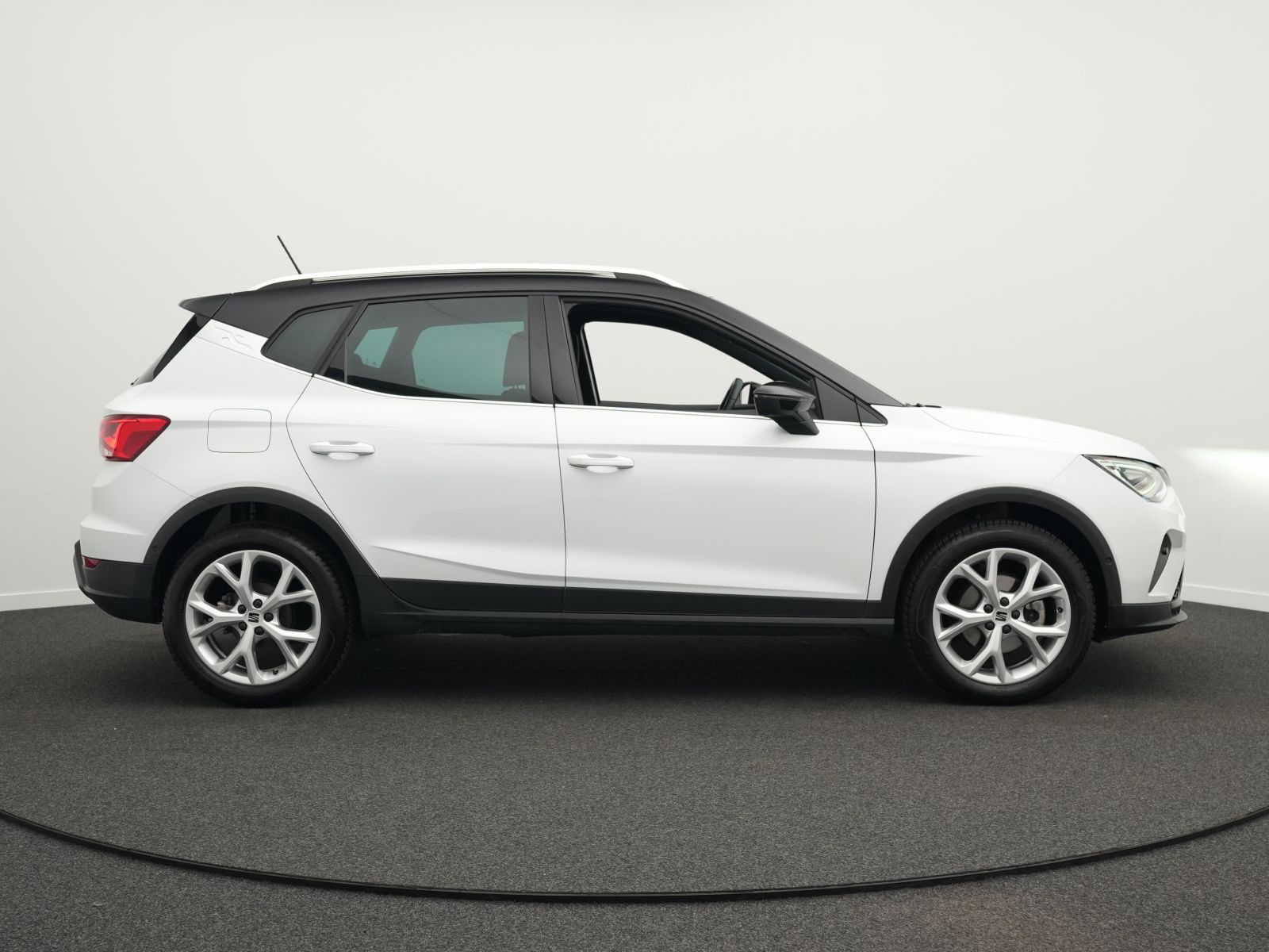 Seat Arona - Bild 12