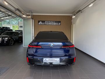 BMW 740 - 7