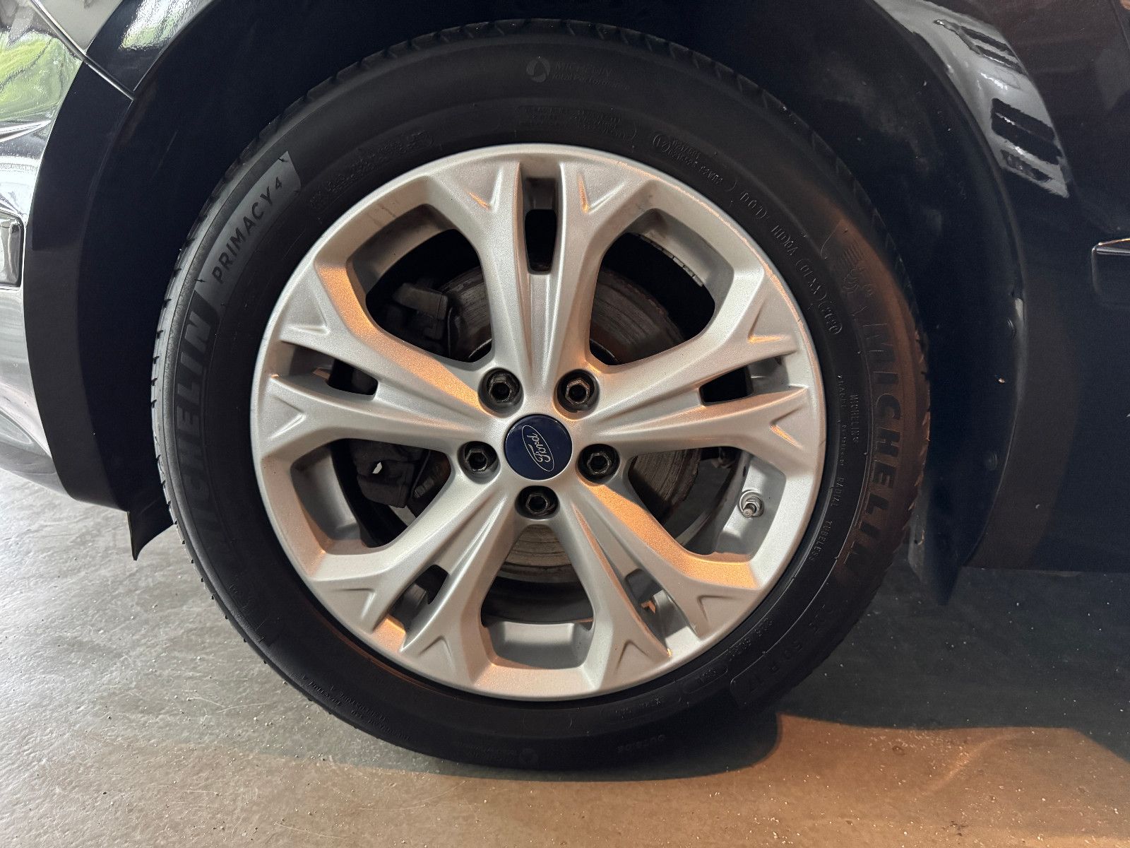 Fahrzeugabbildung Ford S-MAX AUTOMATIK SPORTPAKET TITANIUM X VOLL